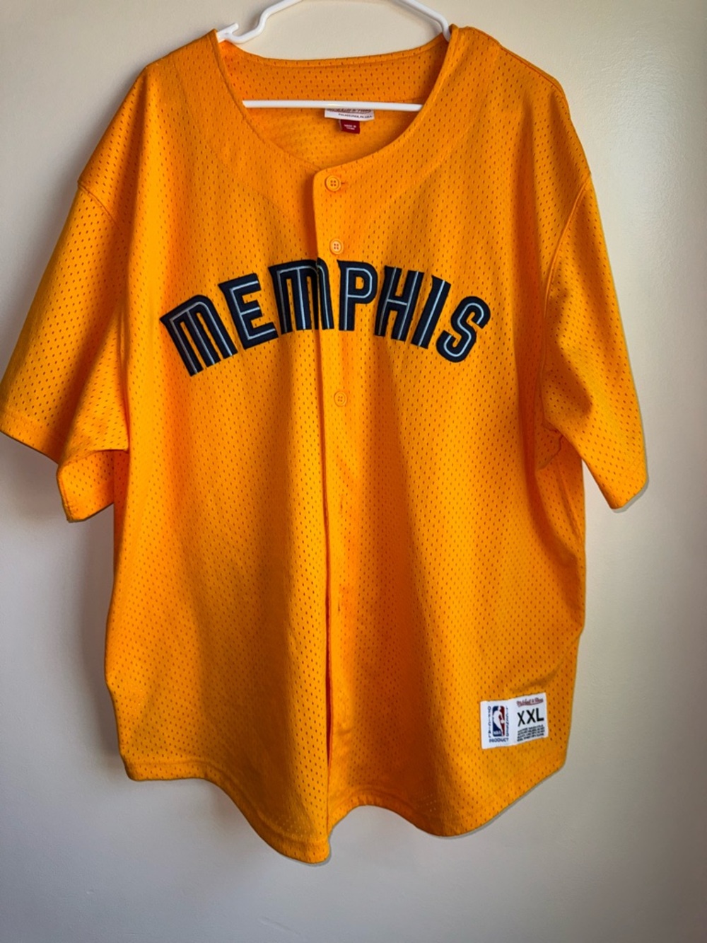 Mitchell & Ness Memphis Grizzlies Gold Mesh Button Jersey XXL